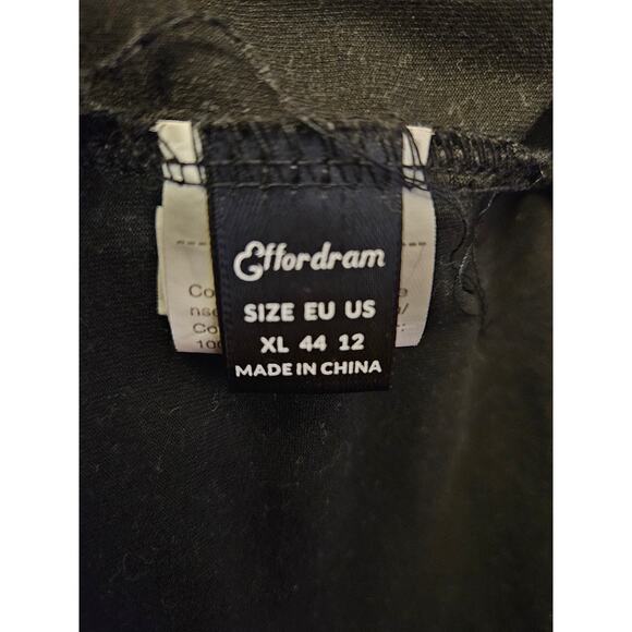 Ladies pullover black & hot pink animal print top size XL - Picture 4 of 5